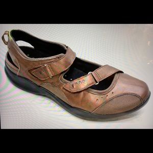 Clarks Active Sandal Women’s Bronze/Brown 9.5W